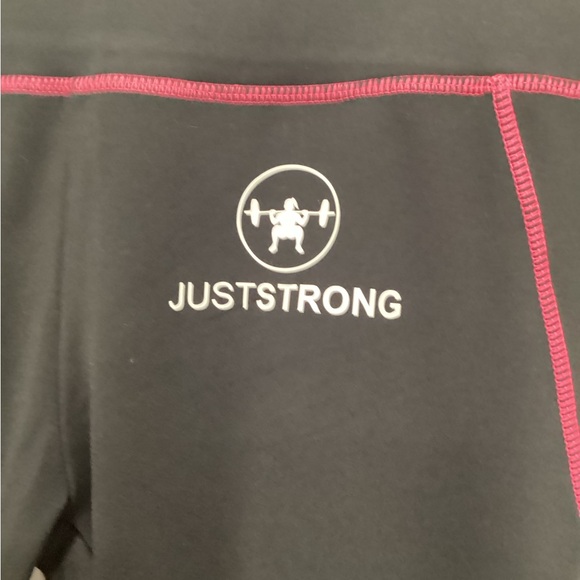 JET BLACK/PINK 3/4 JUST STRONG CAPRI AND PINK CAMOUFLAGE SHIRT, XL WORKOUT SET - Picture 9 of 12